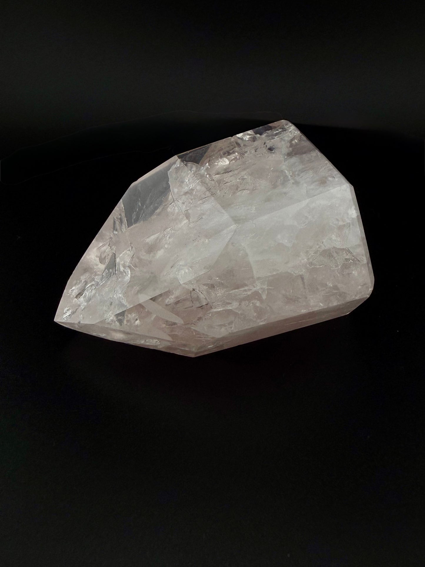 ローズクォーツ レインボーポイント 💖 無条件の愛と癒しを招きます RQ-006