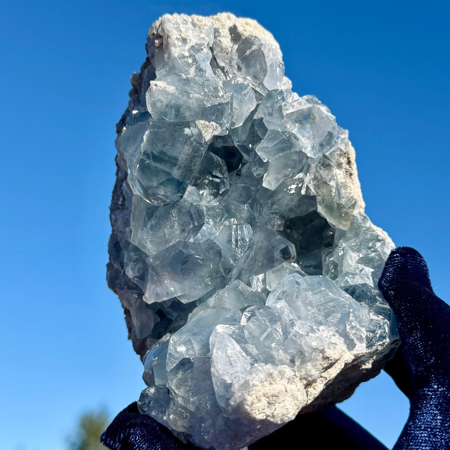 Blue Calcite Cluster with Custom Display Stand　ブルーカルサイト　＃BC-054