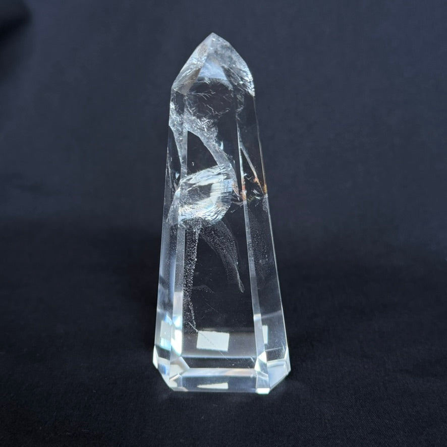 RAINBOW INCLUSION CRYSTAL POINT |Premium Clear Quartz  10cm #CQ-033