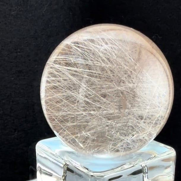 Platinum Rutile Quartz Sphere 最高品質プラチナルチルクォーツ (丸玉) 100g 41mm  #RUT-055