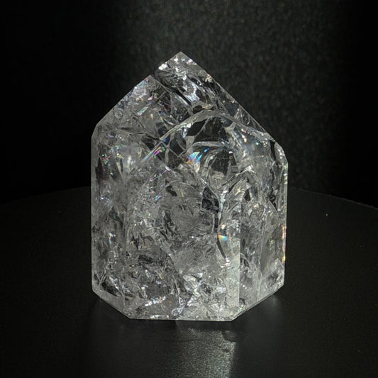 Brazilian Rainbow Iris Quartz Point　レインボー・アイリスクォーツ　66mm 208g　＃CQ-096