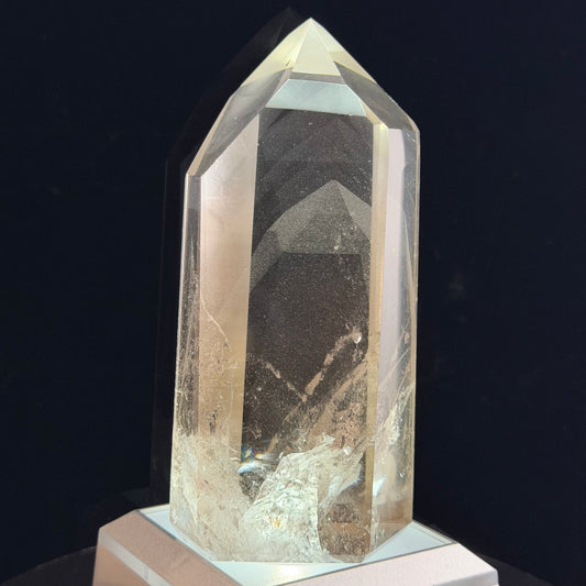 Brazilian Light Smoky Quartz Phantom Point スモーキークォーツ・ファントム 112mm 352g #SQ-090