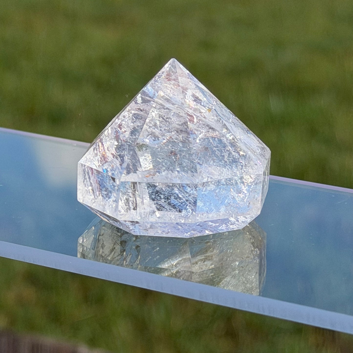 Multi-Faceted Rainbow Quartz 40mm, 94g #CQ-095