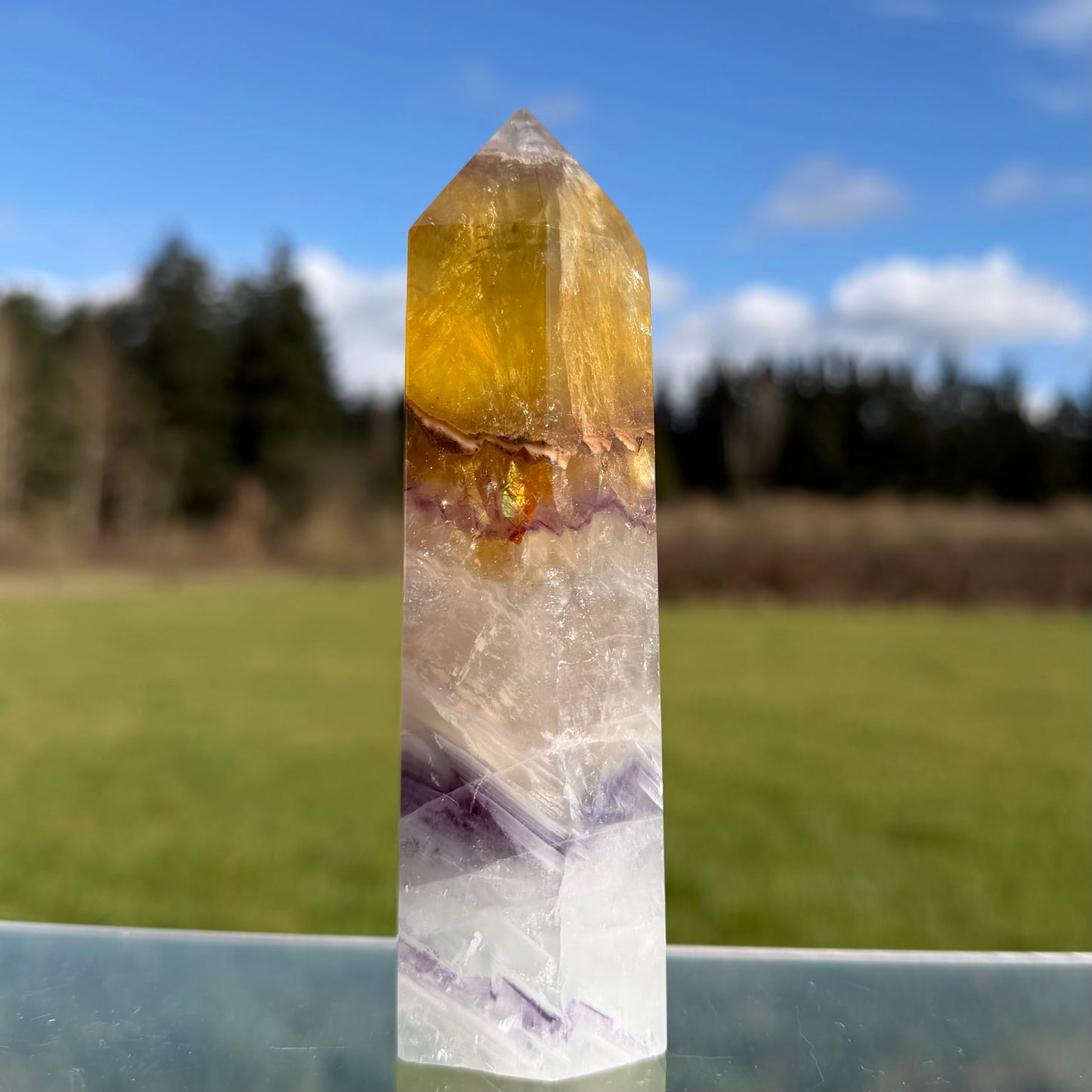 Golden Sun & Rainbow Iris Fluorite Tower フローライト・タワー 126mm #F-071