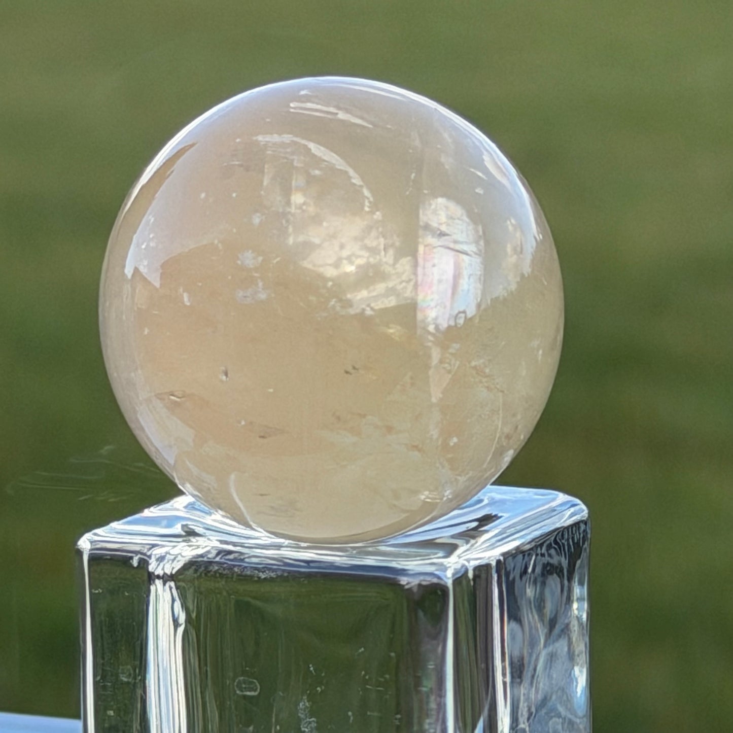 Citrine Sphere with Rainbows シトリン・スフィア（丸玉）40mm #CIT-093