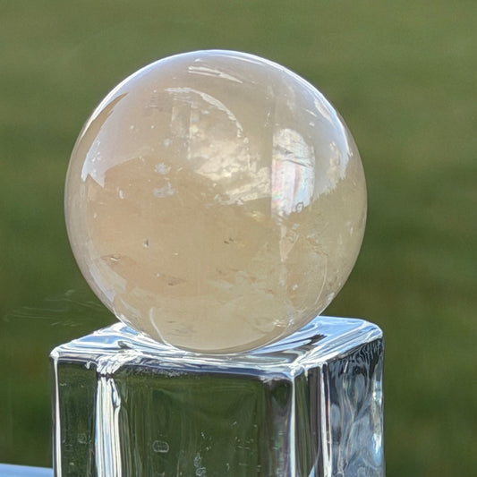 Citrine Sphere with Rainbows シトリン・スフィア（丸玉）40mm #CIT-093