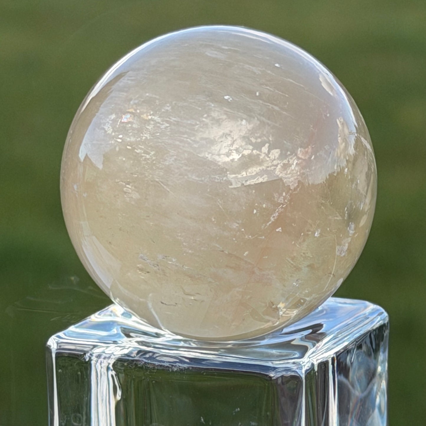 Citrine Sphere with Rainbows シトリン・スフィア（丸玉）40mm #CIT-093