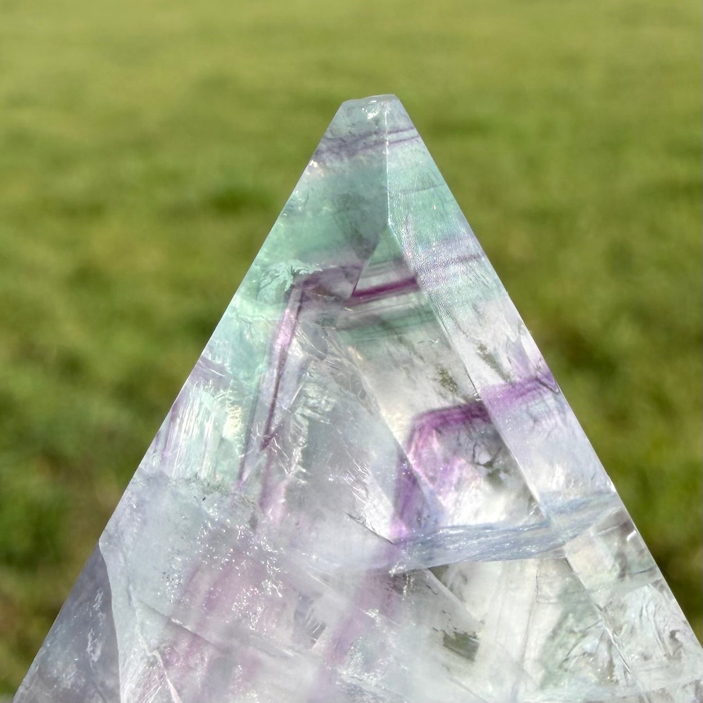 Fluorite Rhombus w/stand #F-075