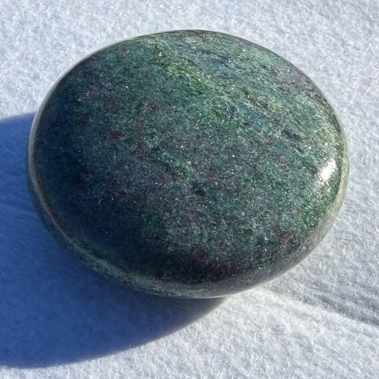 Ruby in Zoisite ルビーインゾイサイト 55mm, 122g #ZOI-085