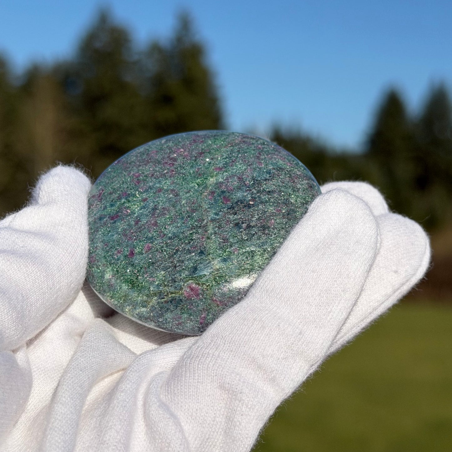 Ruby in Zoisite 55mm, 122g #ZOI-085