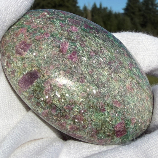 Ruby in Zoisite ゾイサイト 62mm, 132g #ZOI-086