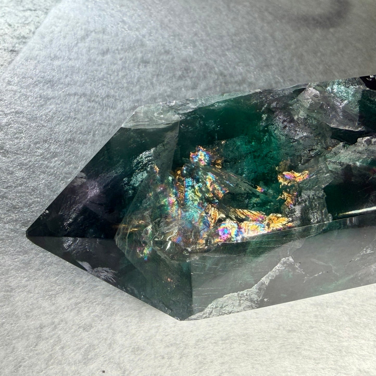 Rainbow-infused Fluorite Tower 5.9in 150mm #F-070