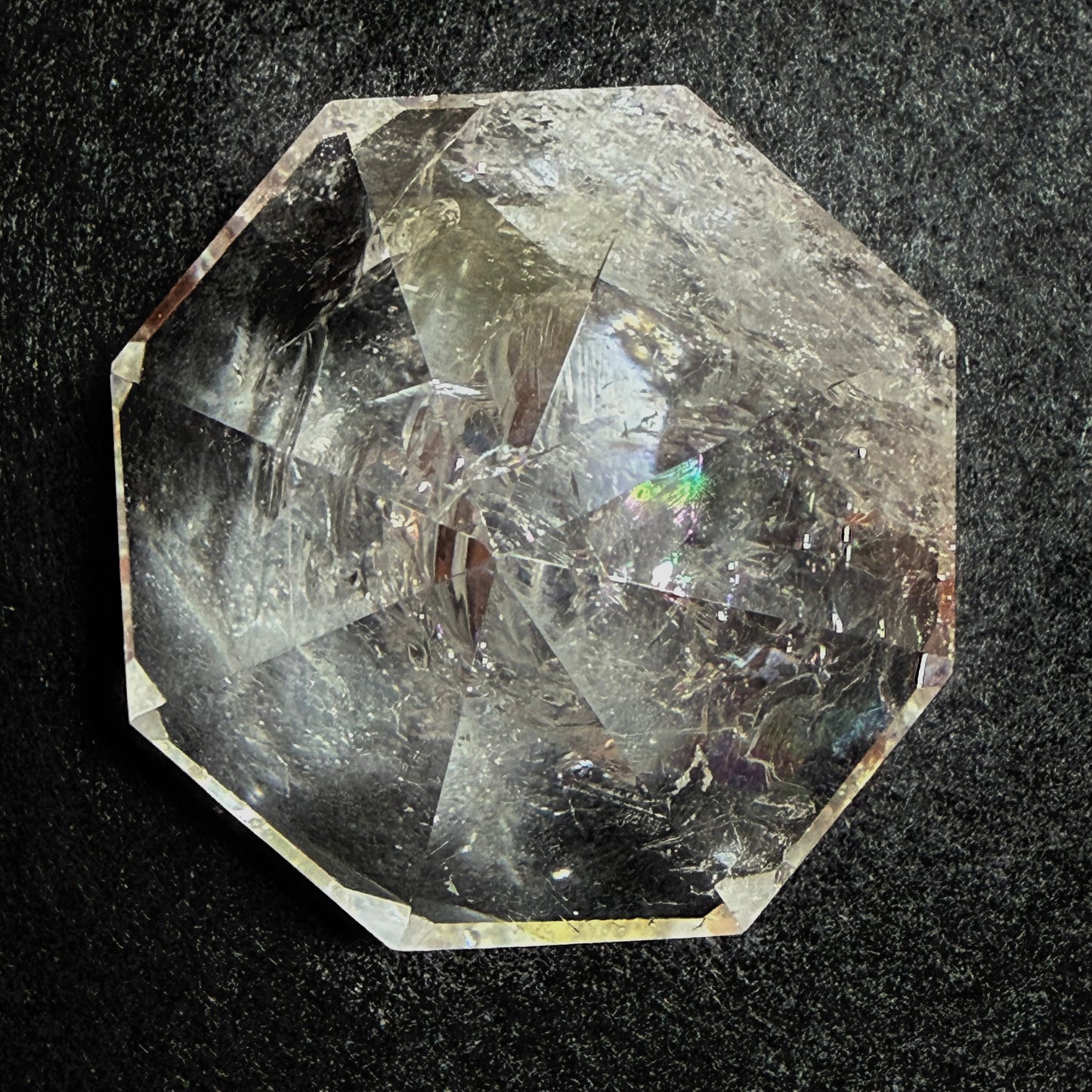 Multi-Faceted Rainbow Quartz 40mm, 94g #CQ-095