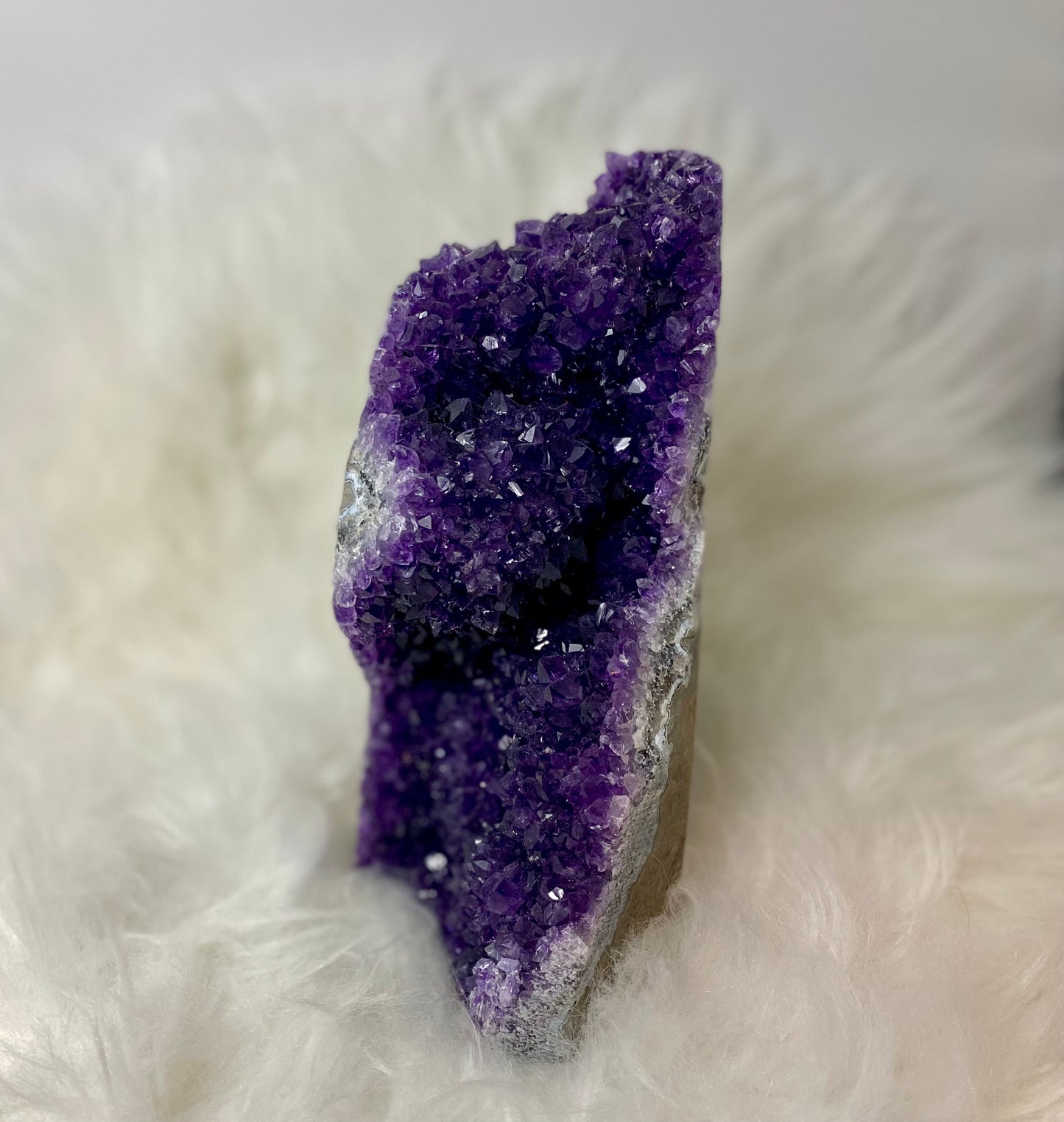 Large Amethyst Geode / Cluster 170mm 1.7kg AM-015